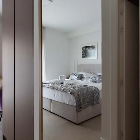 Holiday home Eudora Makarska